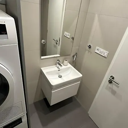 Ah Radnica V Free Parking Kosice