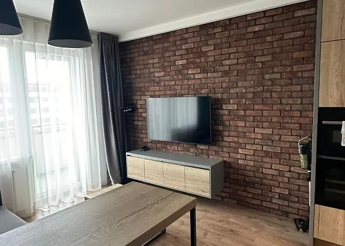 Ah Radnica V Free Parking