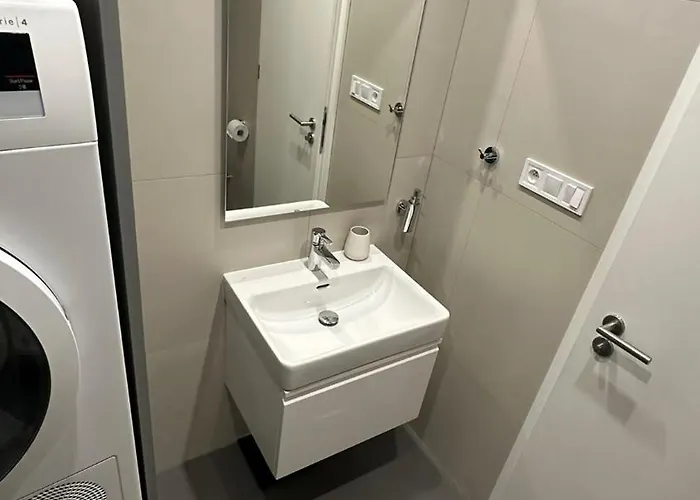 Ah Radnica V Free Parking Kassa